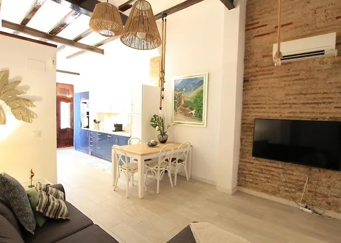 Modernist House In Cabanyal Apartamento